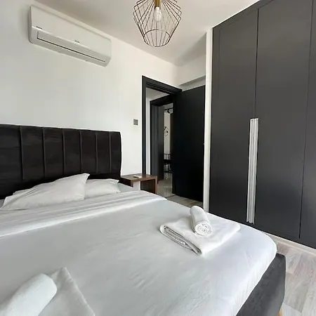 Superior 2 Bedroom Mckenzie 1 By Myguest Cyprus