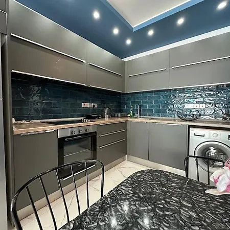 Superior 2 Bedroom Mckenzie 1 By Myguest Cyprus Apartamento